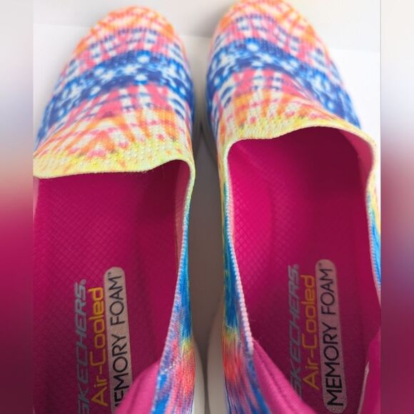 Skechers Tie Dye Multicolor Ultra Flex Air Cooled Memory Foam Slip On Sneaker 11 - Picture 7 of 8